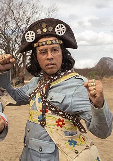 穿越大盜第一季全集