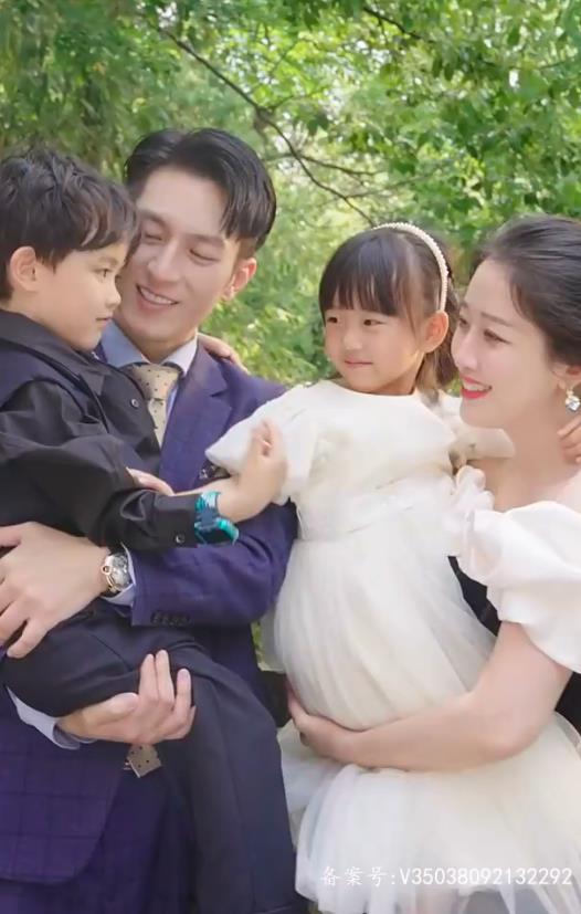 天降双宝：爹地甜宠神医妈咪全集